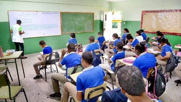 Ministerio de Educación informa periodo de clases concluye el 20 de junio