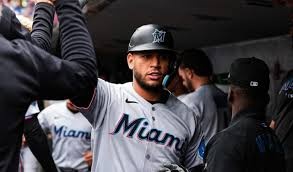 Dominicano Augusto Ramírez explota con dos vuelacercas, Elly y Ozuna batean jonrones, Jeremy de 5-4, Sandy buena salida, resúmen
