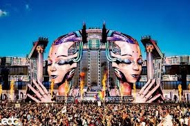 La música electrónica por todo lo alto regresa el espectáculo Barbarella al Estadio Olímpico Félix Sánchez