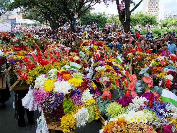 Las flores están de fiesta, con la decimocuarta versión del Festival de las Flores
