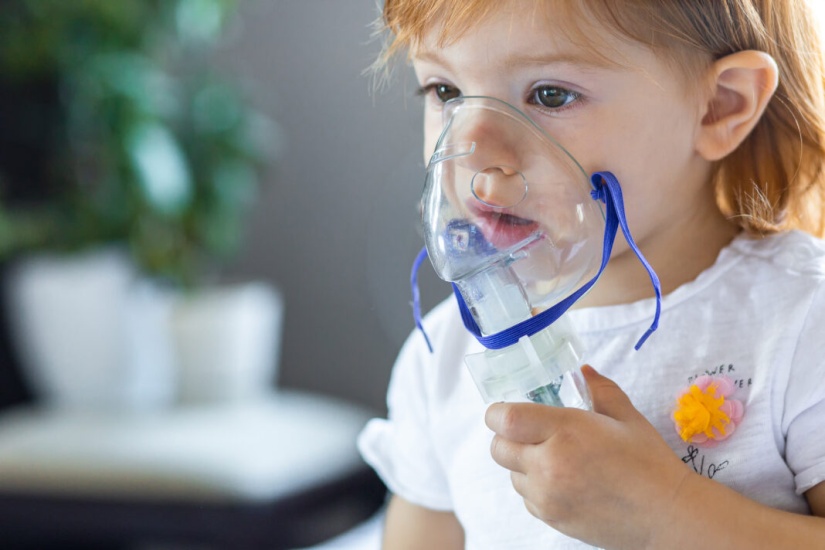 Pediatras alertan sobre probabilidad de aumento de infecciones en niños, durante y después de eventos climáticos extremos