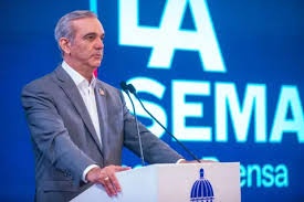 Presidente Abinader dice el Gobierno ha activado el  protocolo institucional de respuesta frente a la temporada ciclónica