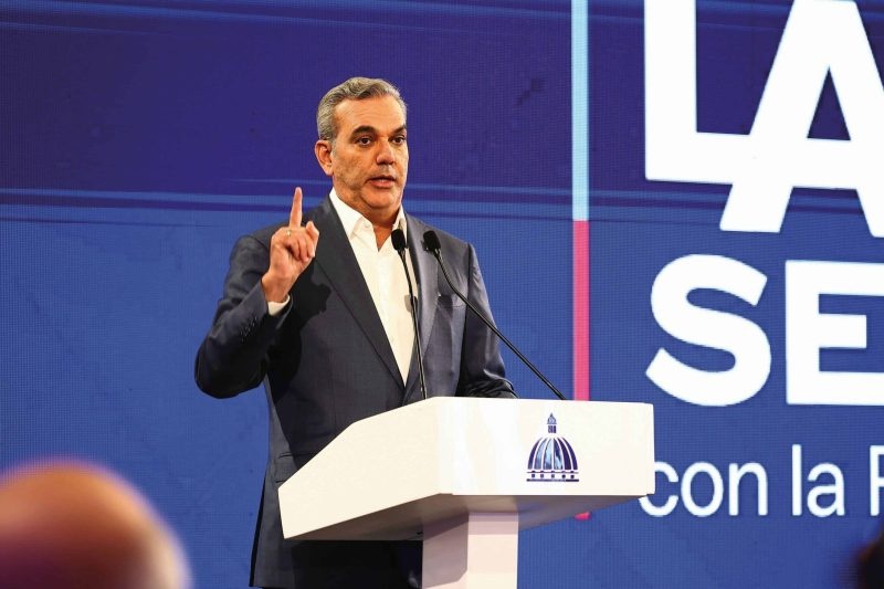 En un paso hacia el fortalecimiento institucional, Abinader anunció creación de una Unidad Antifraude