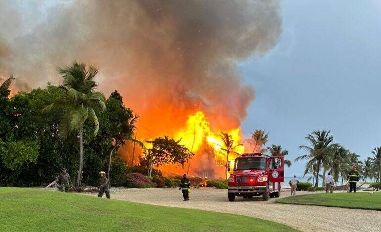 Bomberos de Verón-Punta Cana logran sofocar incendio en villas de Cap Cana