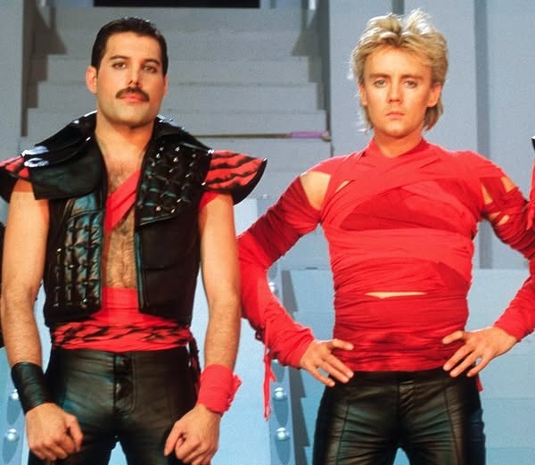El baterista Roger Taylor escribió Radio Gaga, de donde tomó su nombre la estrella Lady Gaga