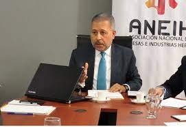  Unión Nacional de Empresarios pide al Congreso posponer la aprobación del nuevo Código Laboral, 