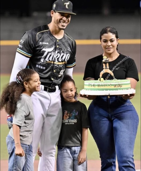 Fallece la esposa del pelotero dominicano Steven Moya