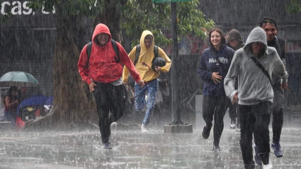 Para este lunes se espera un día soleado y caluroso en la mañana; posibles lluvias al atardecer y en la noche.