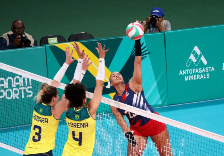 Reinas del Caribe caen frente a Brasil en octavos del Mundial y avanza a cuarto de final