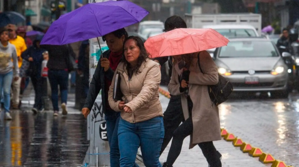 Por vaguada aguaceros con tormentas eléctricas esta tarde, tormenta tropical Erín podría ser huracán en las proximas 48 horas