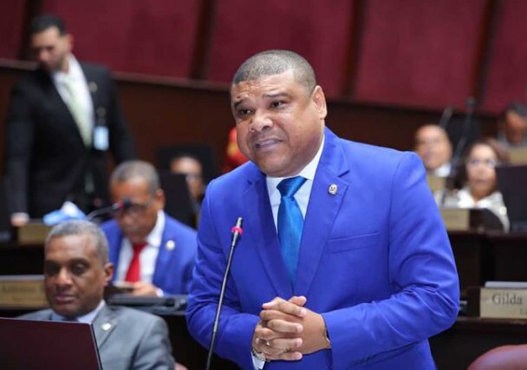 Diputado del PRD afirma población no aguanta más desaciertos del Gobierno