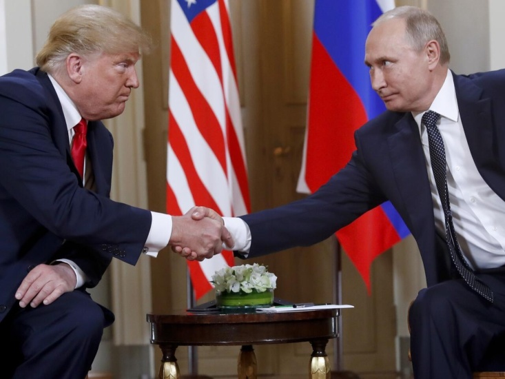  Donald Trump y Vladimir Putin definen en privado el futuro de la guerra entre Ucrania y Rusia