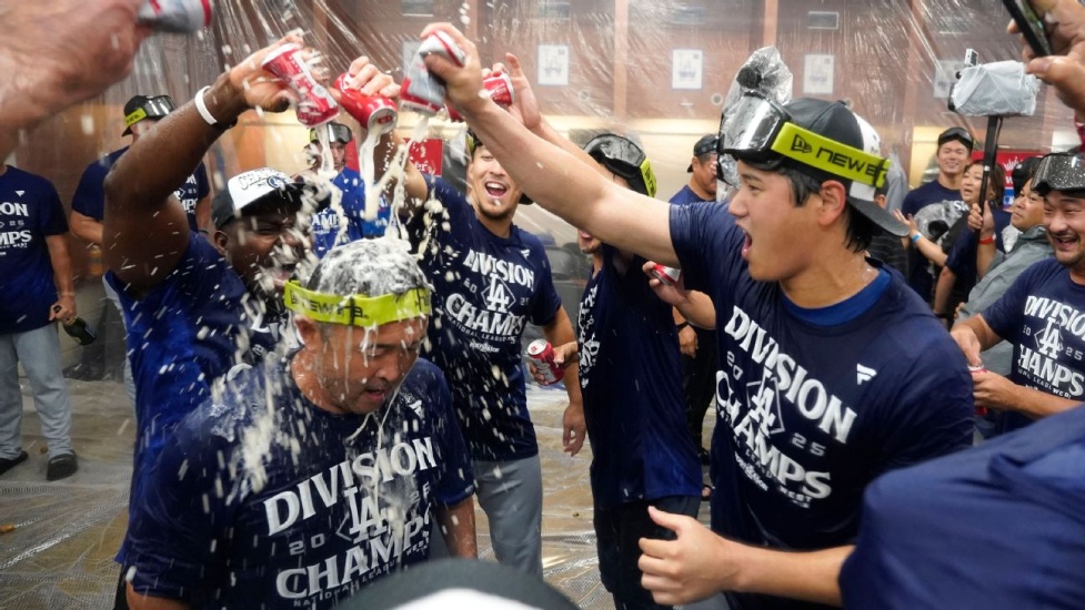 Dodgers ganan cuarta corona divisional consecutiva; Toronto y Yanquis empate en el Este, Framber sin decisión, resúmen 