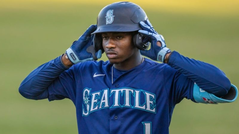 Celebran Sorteo de Novatos de la LIDOM 2025; Felnin Celestén encabeza el draft  