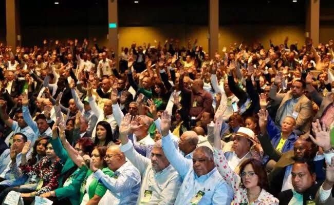 Leonel juramenta en asamblea virtual la nueva Dirección Central de la FP