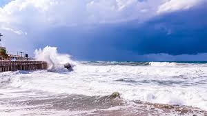 La tormenta Gabrielle, el séptimo ciclón de la actual temporada del Atlántico, podría convertirse en ciclón el domingo