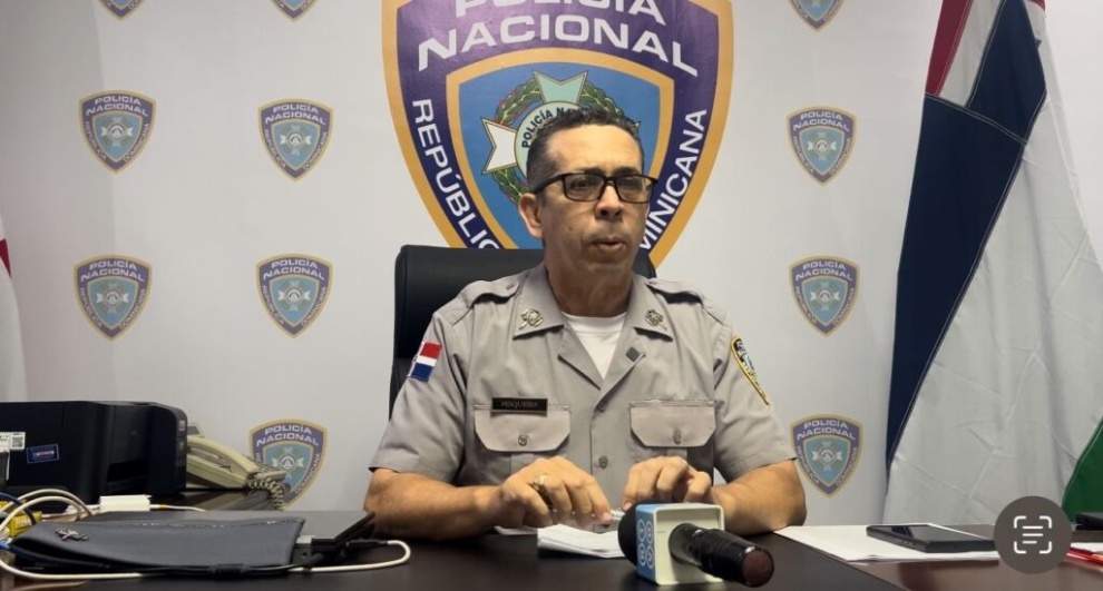Más de cuatro horas de tensión se vivió este domingo con tres hombres armados atrincherados en Guachupita