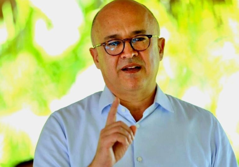 Francisco Domínguez Brito: “Hablar con la verdad en economía no es opcional»