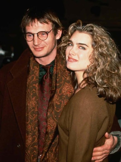 Liam Neeson antes de convertirse en la gran estrella de Hollywood, tuvo un breve romance con Brooke Shields