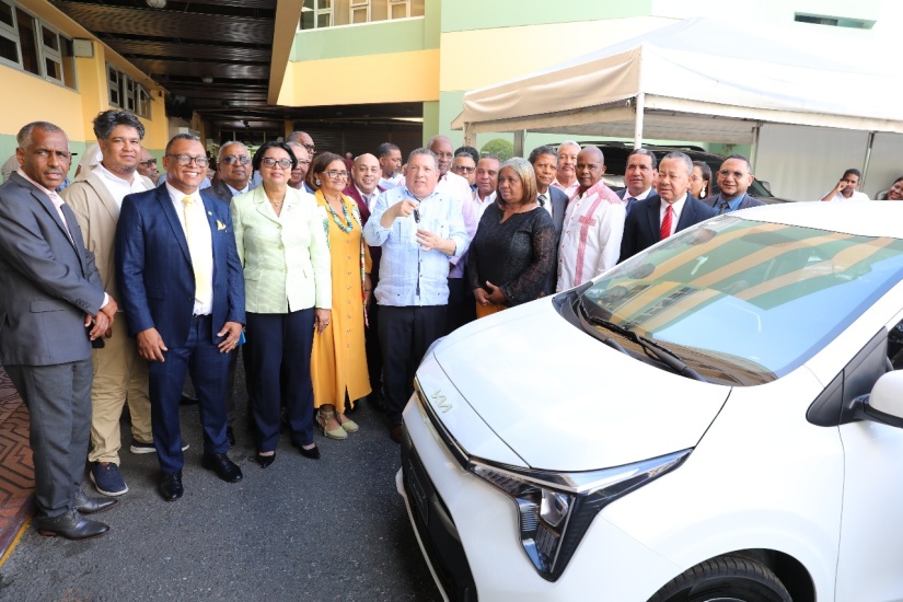 Coopnama entrega premios a delegados agraciados con rifa sorpresa en su quincuagésima cuarta asamblea