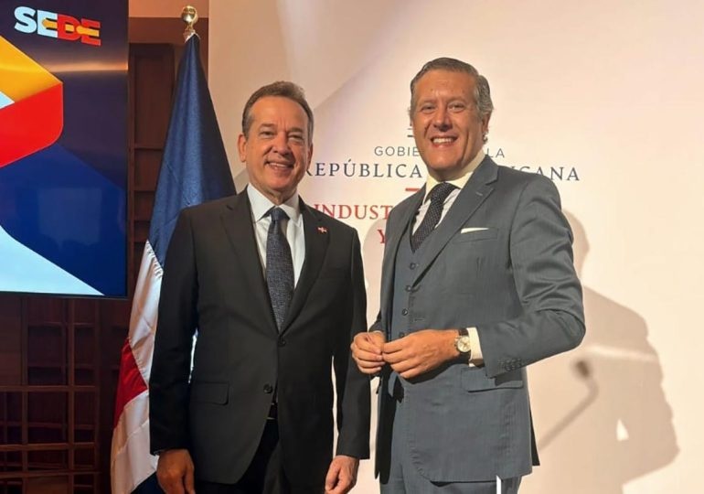 CLERHP impulsa alianzas estratégicas en la Semana Dominicana en España