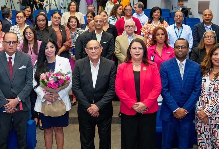 Procuradora General dicta conferencia sobre el nuevo Código Penal en el INFOTEP en el marco de su 45 aniversario