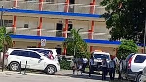 Estudiantes de liceo en Barahona intoxicados por presunta sustancia química
