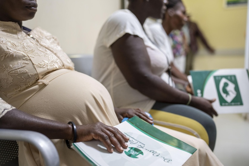 Organización humanitaria World Vision dice miles de mujeres haitianas sigue llegando para recibir el servicio sanitario que garantice su bienestar