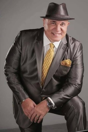 Roberto Lugo, conocido como "El galán de la salsa" 