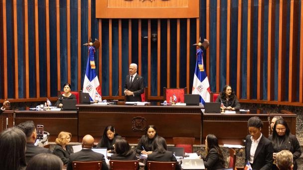 Senado se reunirá este jueves para continuar los debates sobre varios proyectos  del Código Laboral