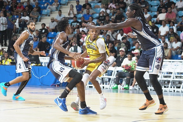 Rafael Barias elimina a El Millón y define los clasificados del grupo B en el TBS Distrito 2025