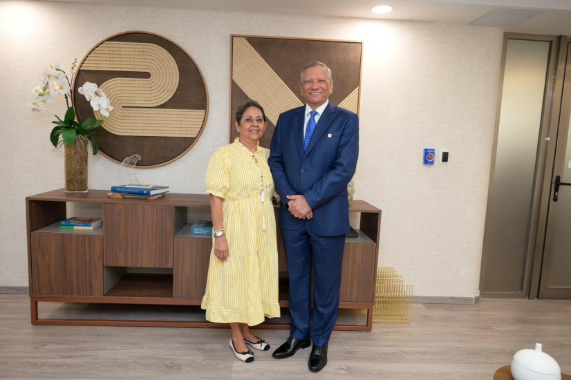 Doctor Leonardo Aguilera y Carmen Alicia Quijano de Aguilera anuncian expansión del Voluntariado Banreservas en todo el Cibao con la apertura de nuevas oficinas en Santiago