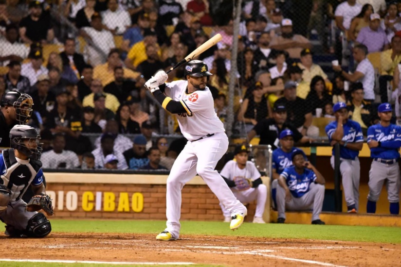 Aguílas quitan emoción a los Tigres  y lo vencen 4-2; Carlos Paulino gana con Estrellas en su debut, y Toros dejan tendidos a los Gigantes, resúmen