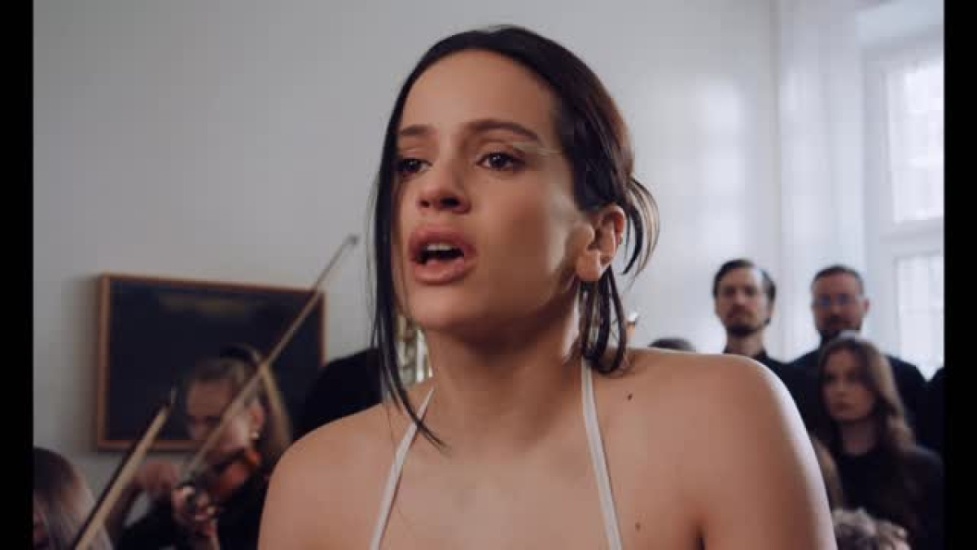 Rosalía deslumbra con ‘Lux’, un álbum que mezcla 13 idiomas 