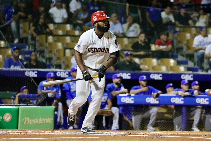 Con paliza 10-5 los Leones derrotaron a los Tigres; mexicano Aaron Sánchez de los Toros maniata Orientales 7-2, suspendido juego Gigantes y Aguíla, resúmen  