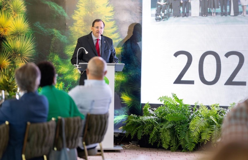 Banco BHD presenta crecimiento de 12.5% en depósitos y 11.9% en cartera durante almuerzo navideño