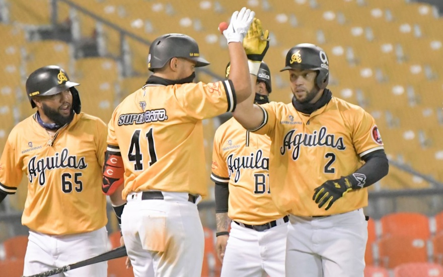 Pelota Invernal continúa este martes con tres partidos béisbol invernal; Licey y Escogido nueva vez en el Quisqueya, resúmen