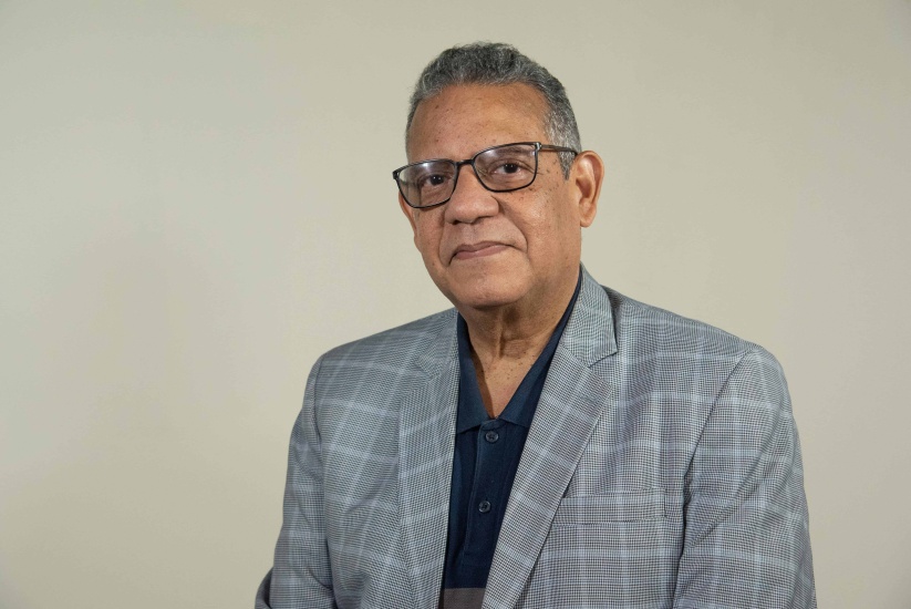 Periodista Gustavo Olivo Peña anuncia su retiro del ejercicio periodístico al cierre de diciembre de 2025