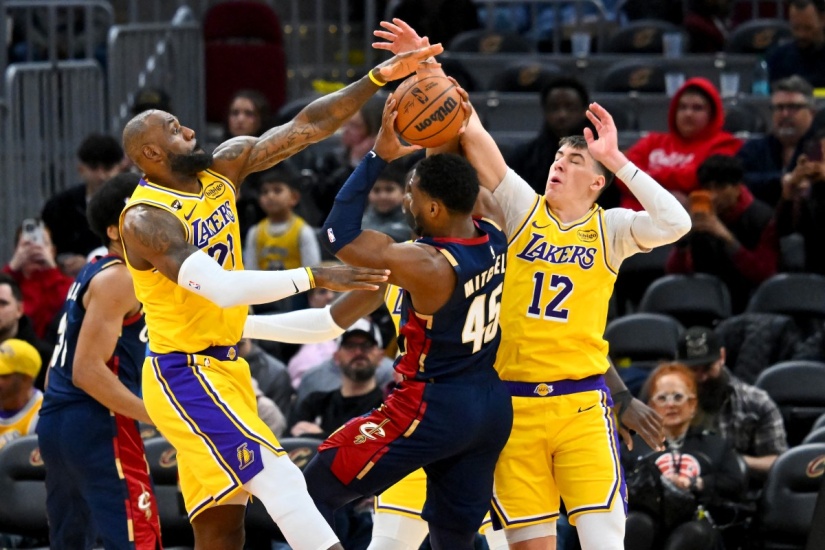 Cleveland Cavaliers aplasta Los Angeles Lakers 