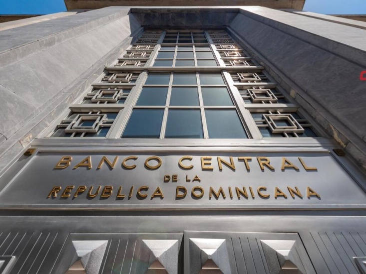 Banco Central destaca estabilidad cambiaria, resalta reducción de tasas al cierre de 2025