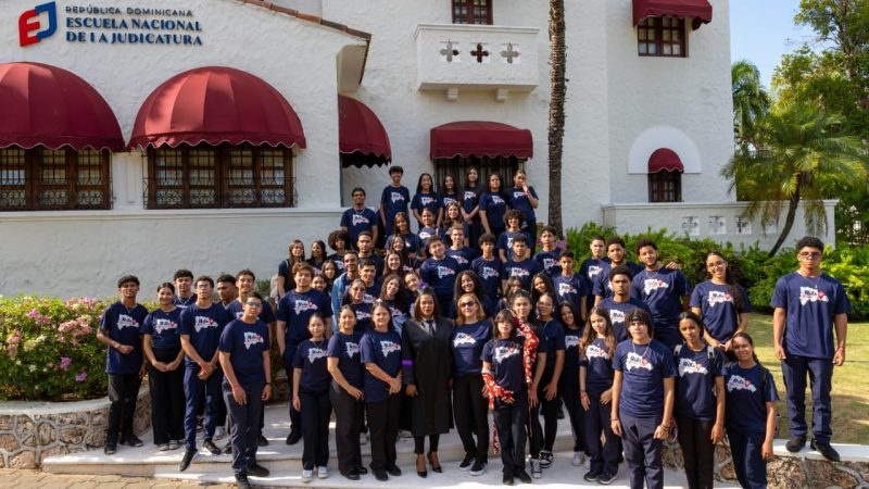  Academia de la DNCD desarrolló un total de 228 capacitaciones, impactando a 9,744 participantes