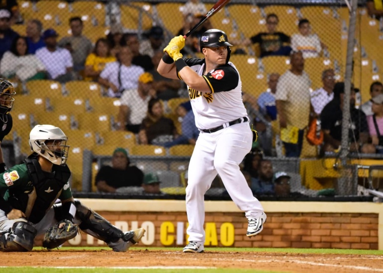 Y en el round robin, Julio Rodríguez decide triunfo 8-7 de Aguilas sobre Gigantes; Leones vencen Toros y extienden invicto, resúmen 