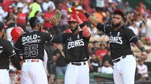 Leones del Escogido pican delante y ganan primer juego de la Serie Final del béisbol invernal; sigue hoy en La Romana 