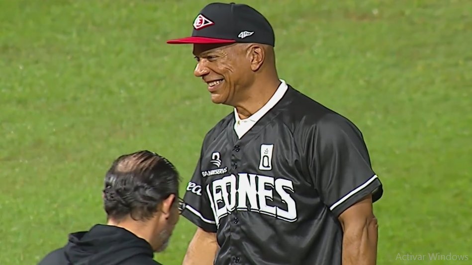 Leones del Escogido rinde homenaje a Moisés Alou cuatro veces campeón como gerente