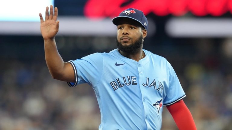 Vladimir Jr. con mayor impacto en clubhouse en 2026; Aaron Judge y su codo, y Mike Trout quiere volver al jardín central