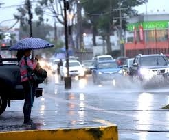Meteorología advierte: lluvias fuertes, tormentas eléctricas y ráfagas de viento en distintas localidades