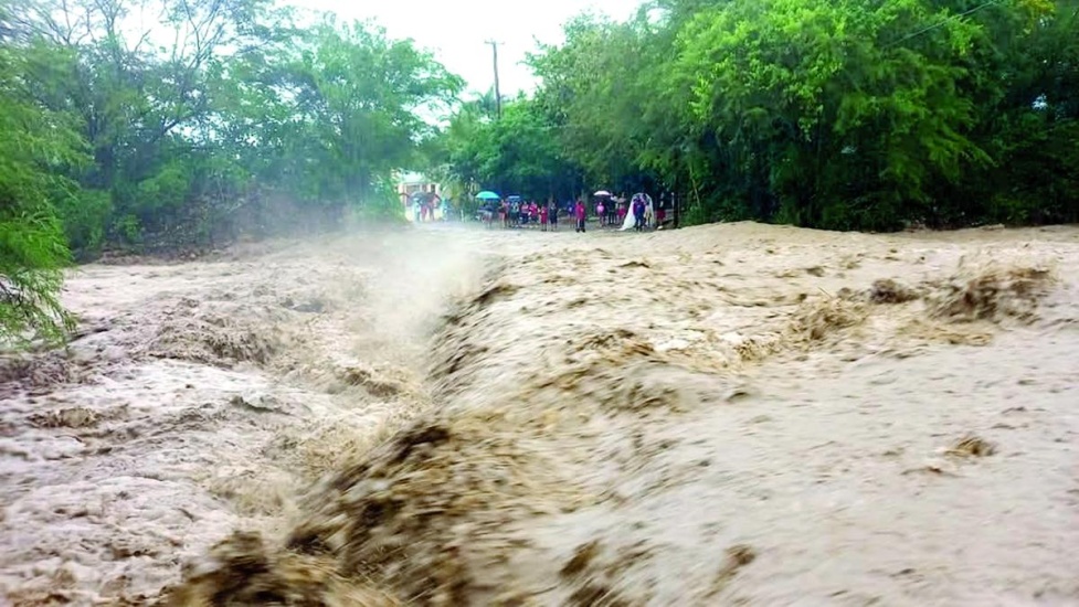 COE informa que las intensas lluvias de las últimas semanas han provocado múltiples daños en distintas provincias