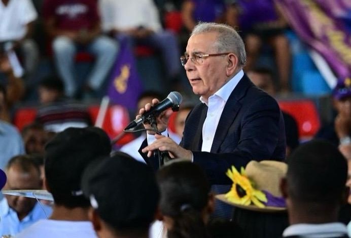 Danilo Medina: “Que nadie espere que el PLD le va a endosar su fuerza a ningún partido”
