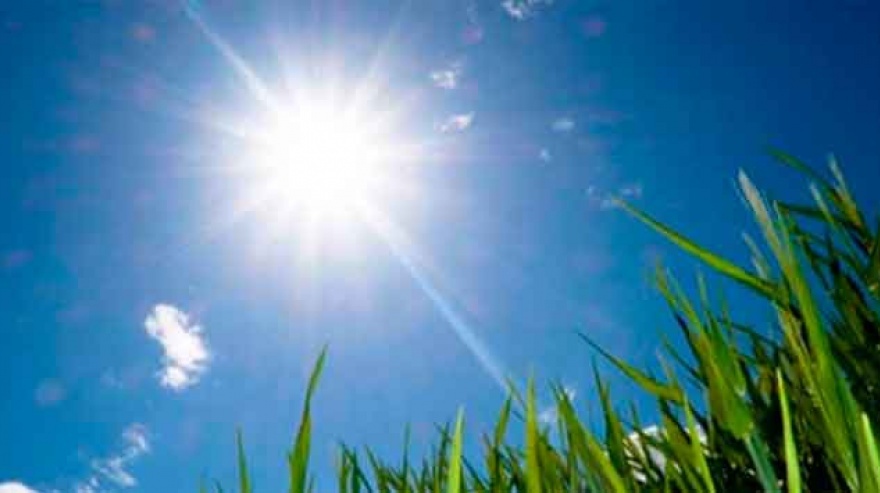 Para este lunes, predominarán condiciones atmosféricas estables, con cielo mayormente despejado, temperaturas calurosas y escasas lluvias