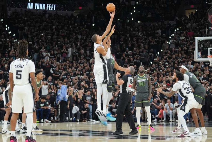 San Antonio Spurs aplasta a Timberwolves, mientras Knicks comandan marcha sobre Sixers, continua hoy, resúmen 